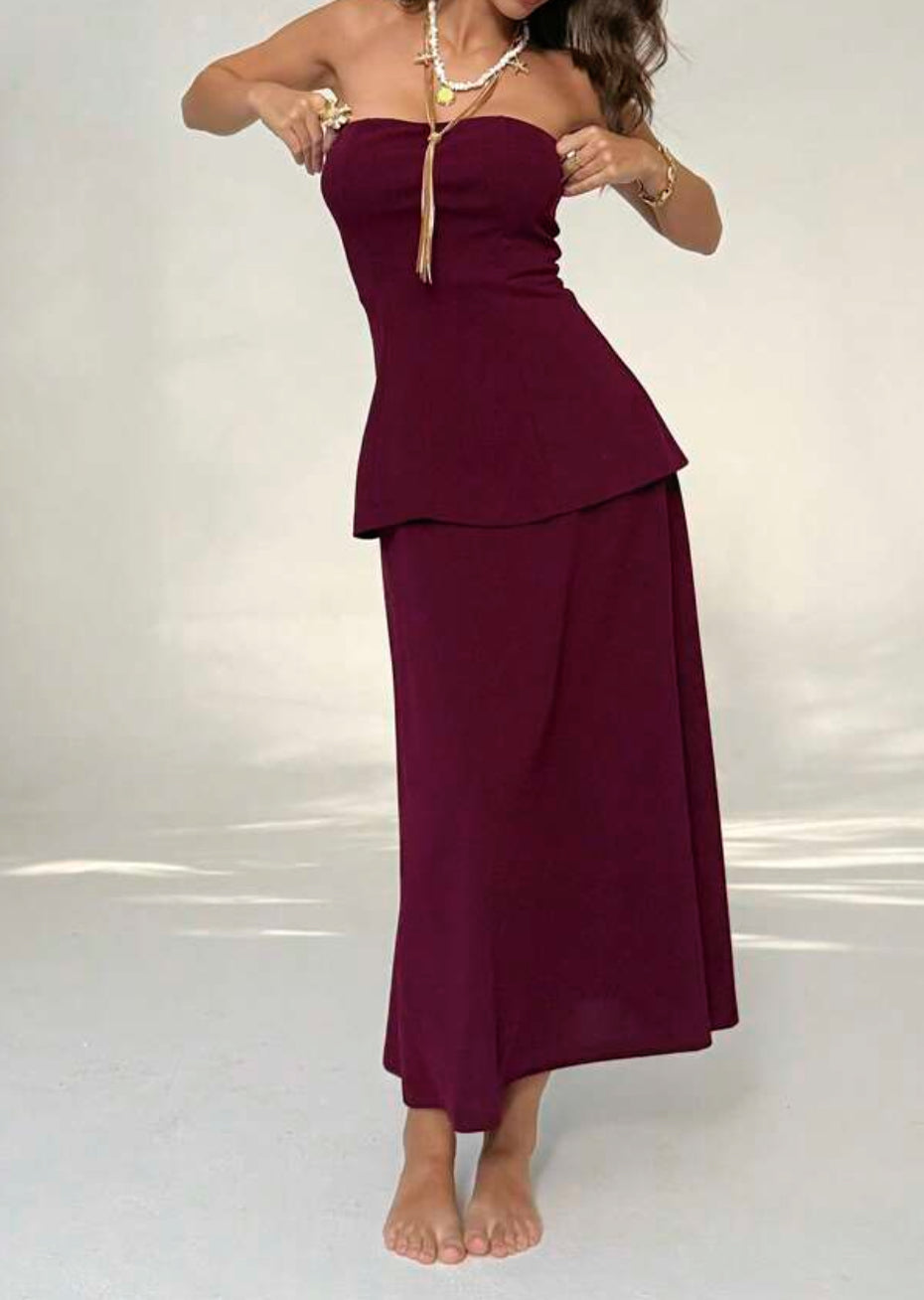 Vestido cor de vinho