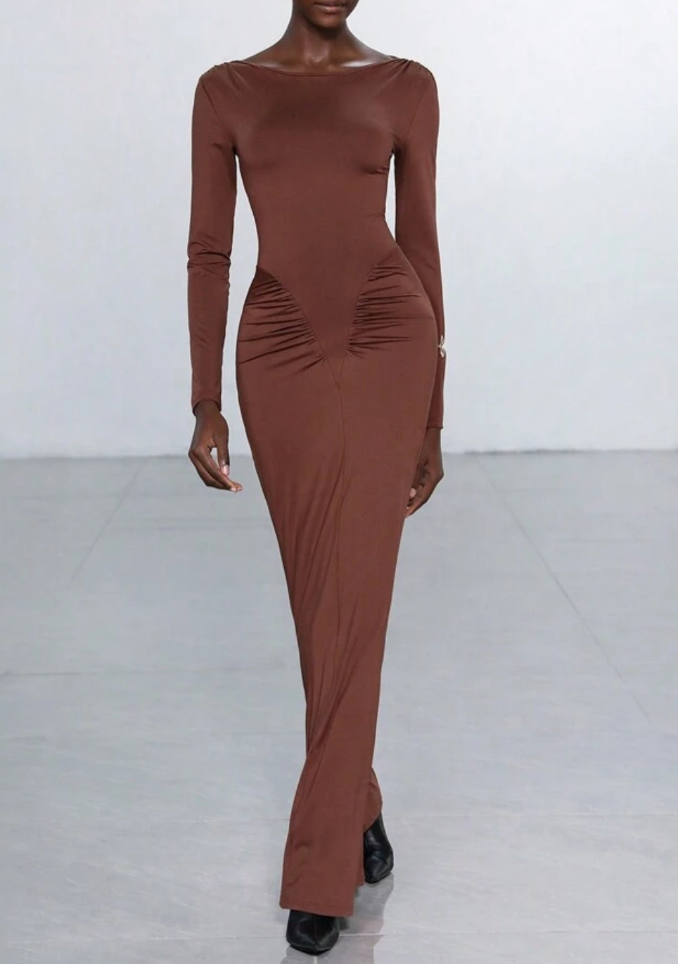 Vestido castanho