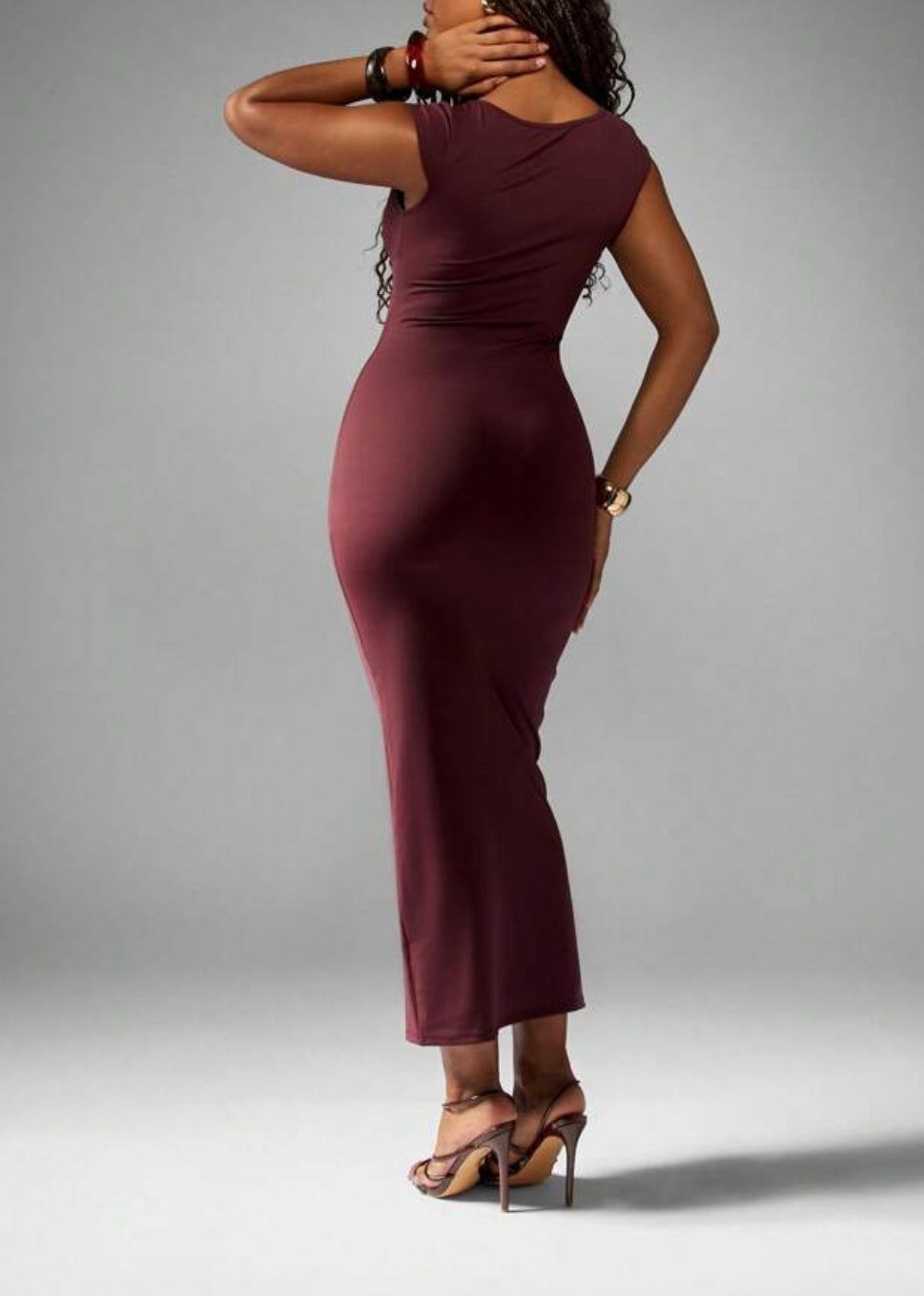 Vestido cor de vinho