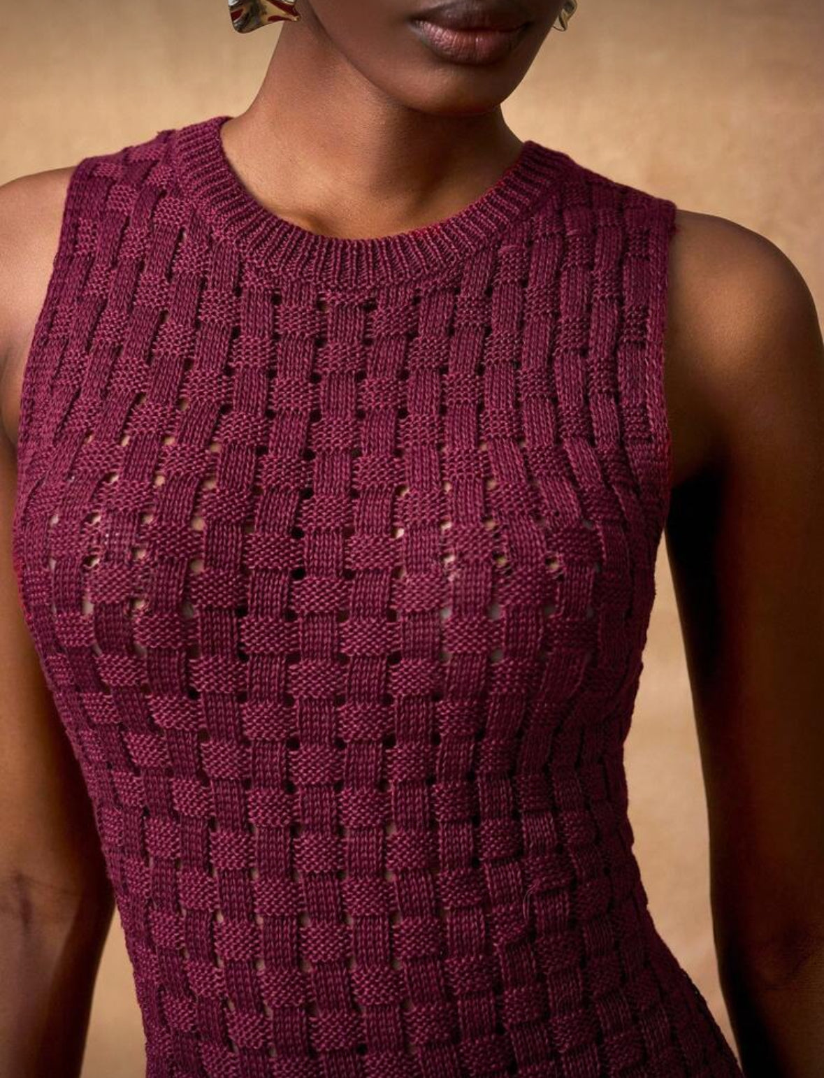 Vestido elegante bordo