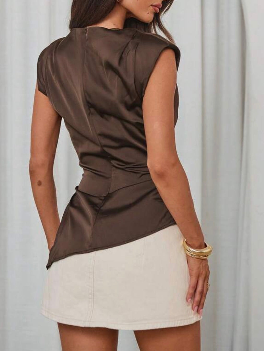 Blusa castanha