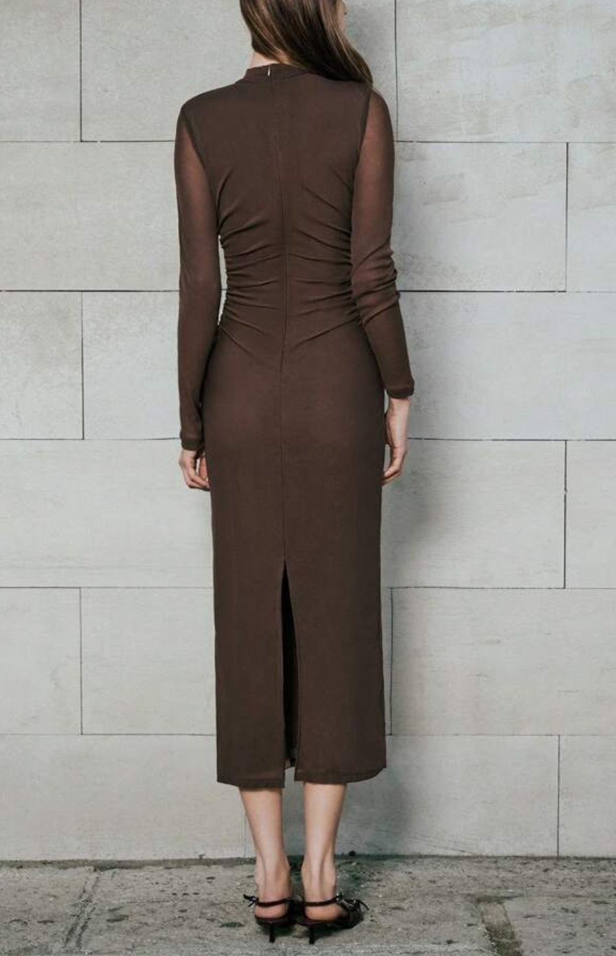 Vestido castanho