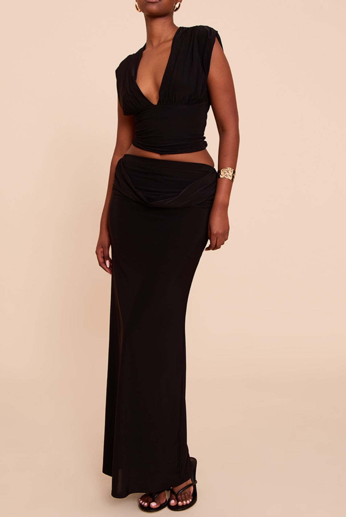 Conjunto preto elegante