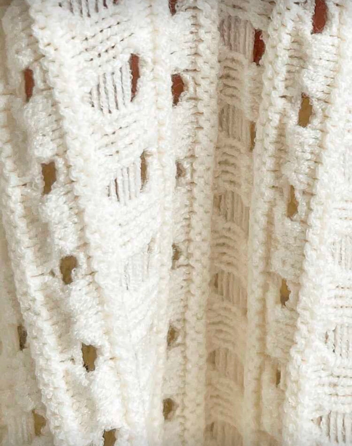 Conjunto branco e preto crochê