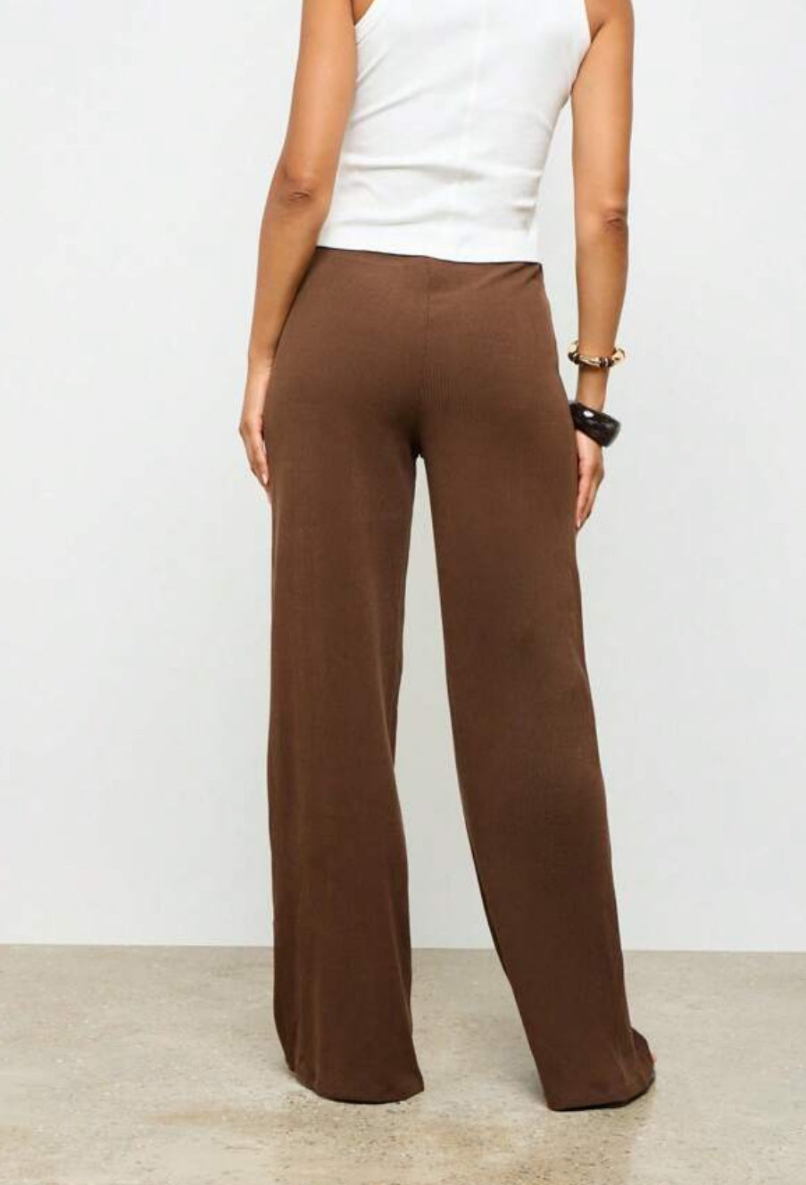 Calça castanha