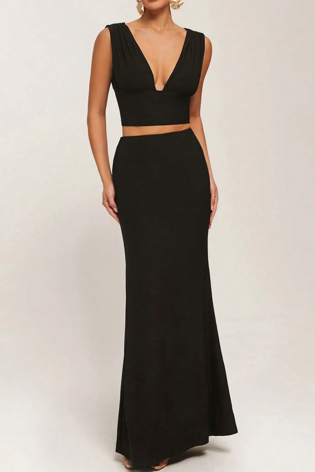 Conjunto preto elegante