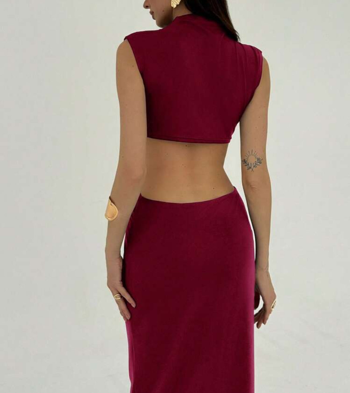 Vestido bordó
