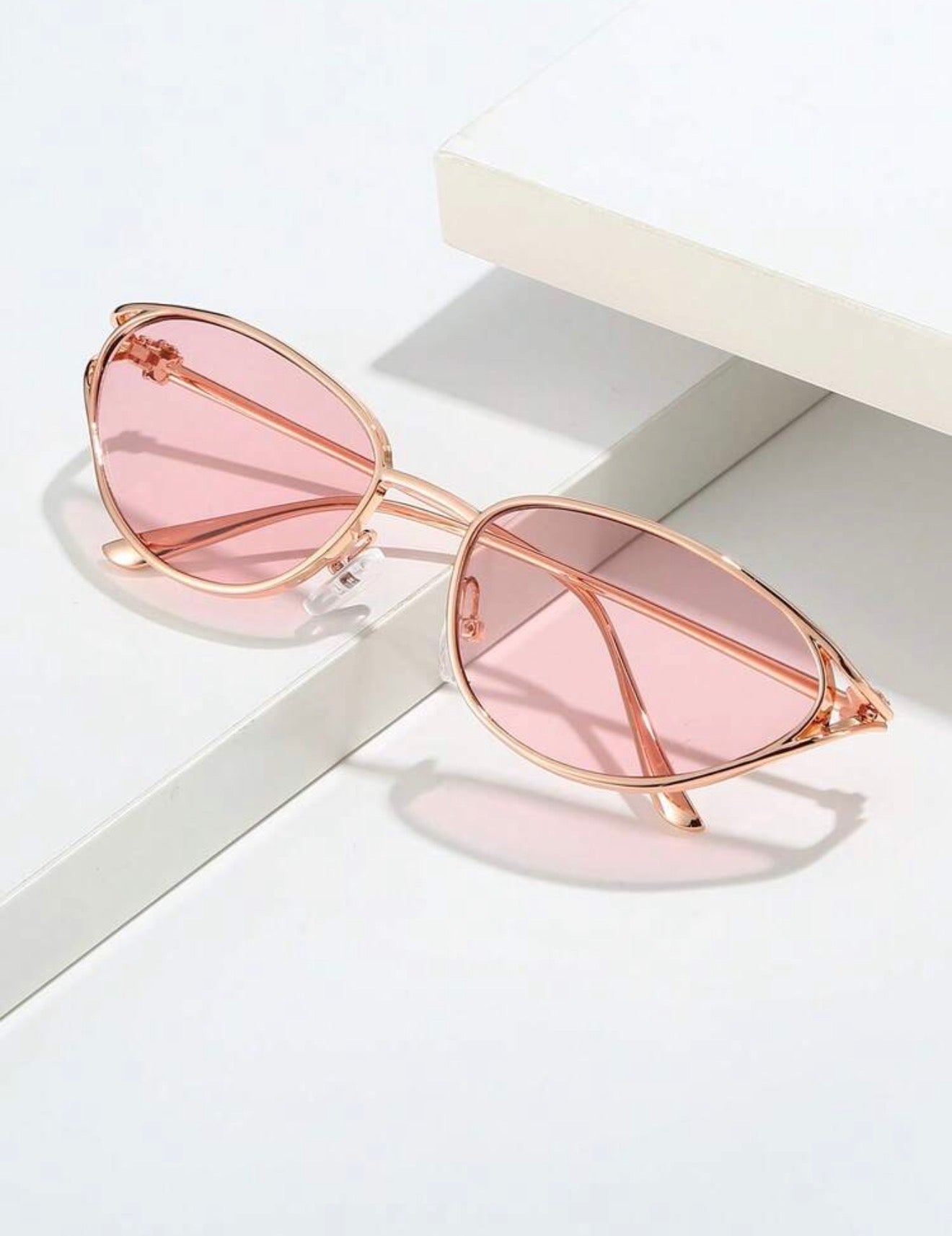 Óculos olho de gato lente rosa