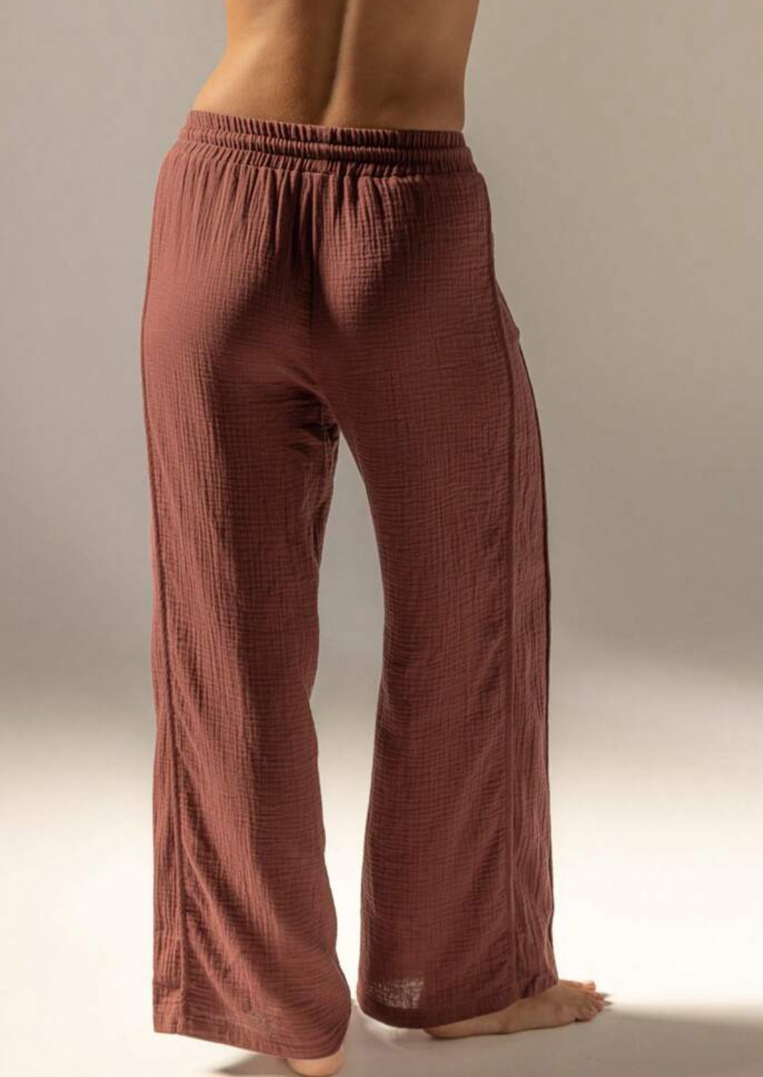 Calça castanho chocolate