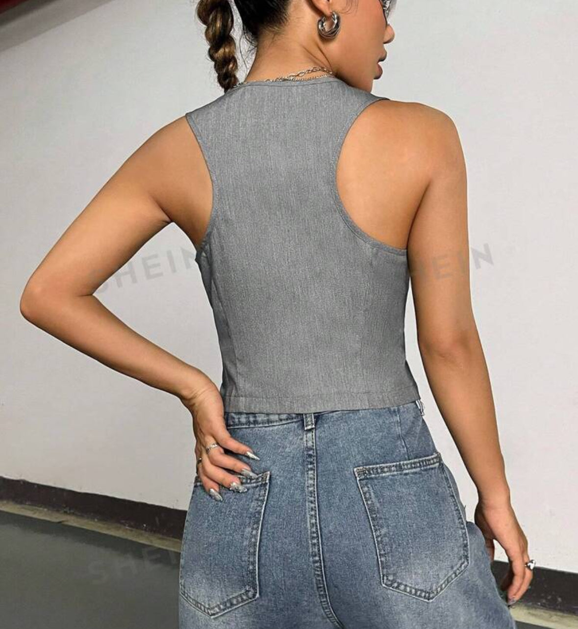 Colete cinza escuro