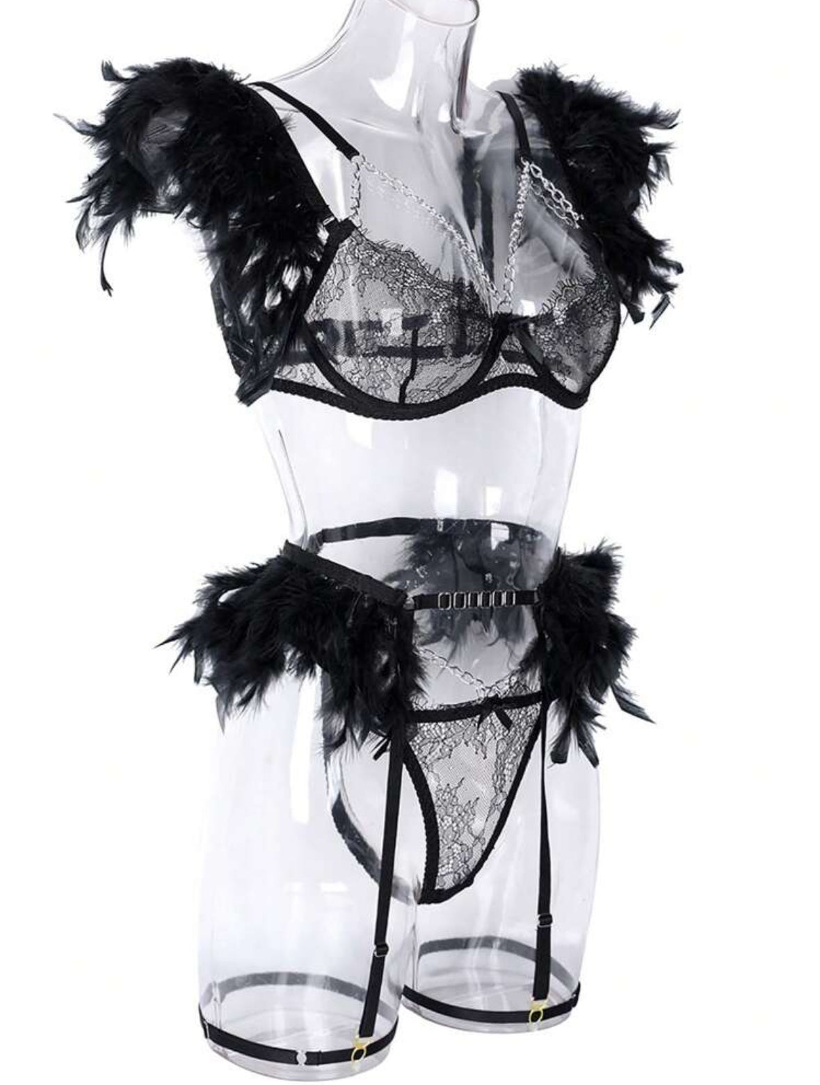 Lingerie preta com plumas