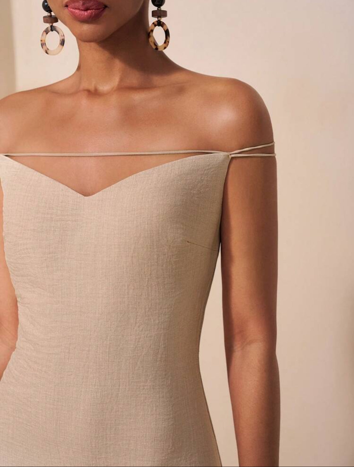 Vestido de verão bege