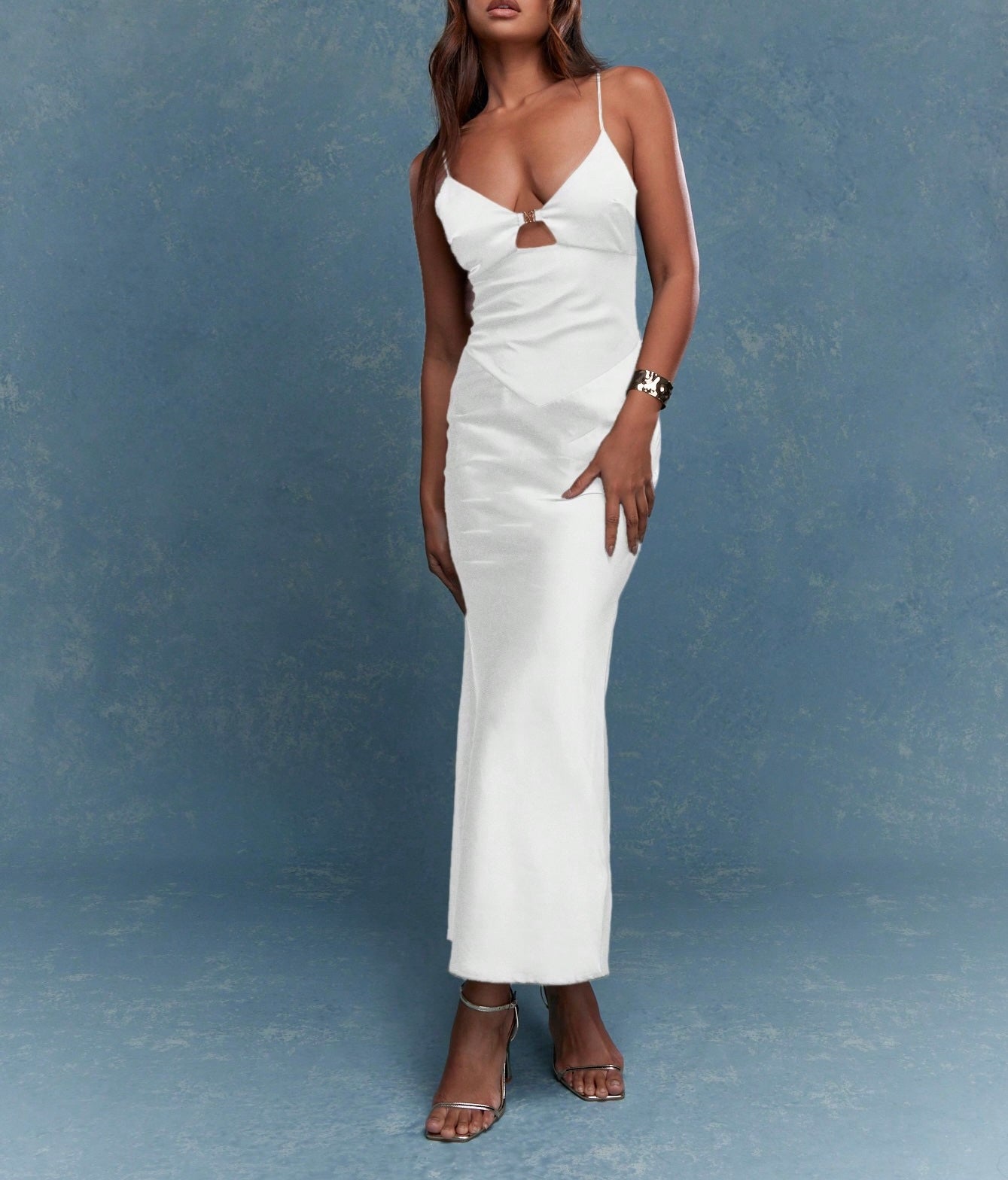 Vestido acetinado branco