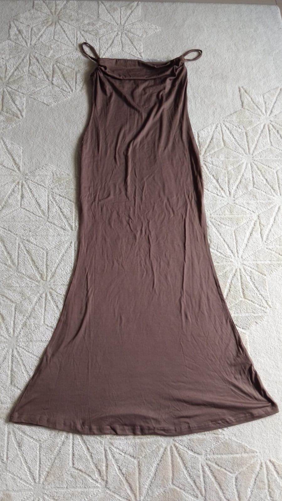 Vestido castanho
