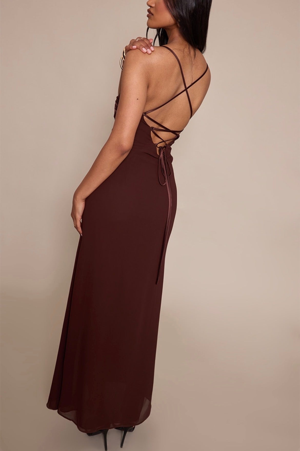Vestido castanho