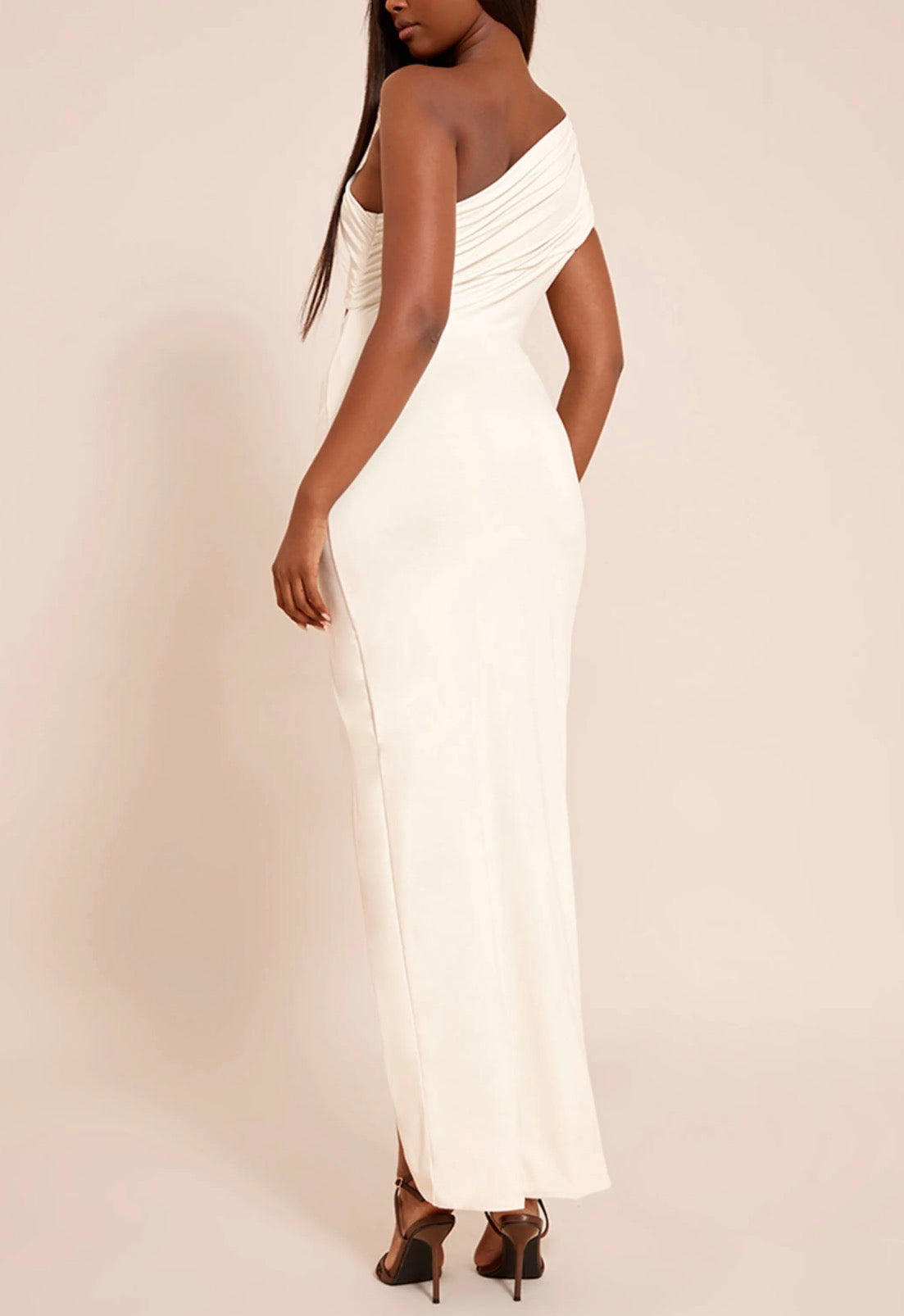 Vestido creme