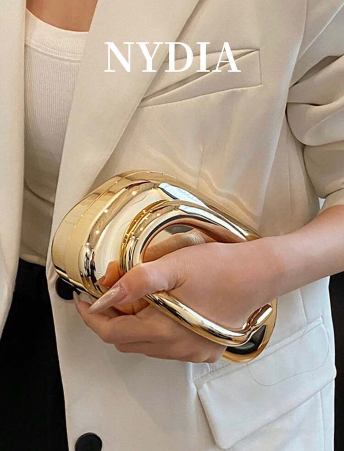 Bolsa vintage dourada