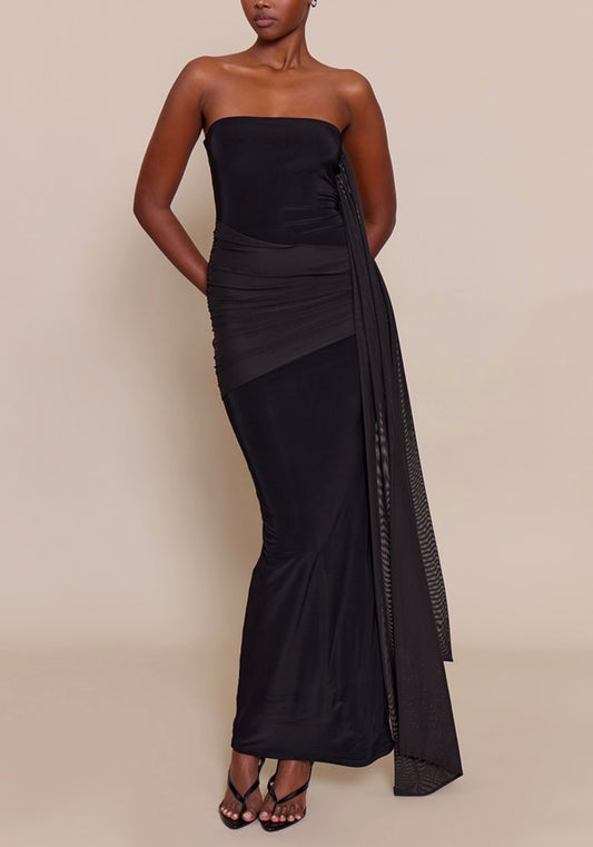 Vestido preto elegante