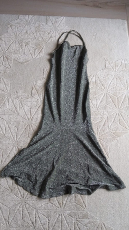 Vestido cinzento