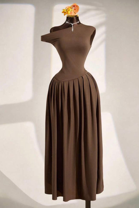 Vestido castanho