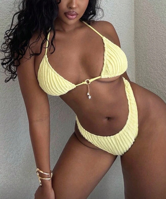 Fato de banho amarelo