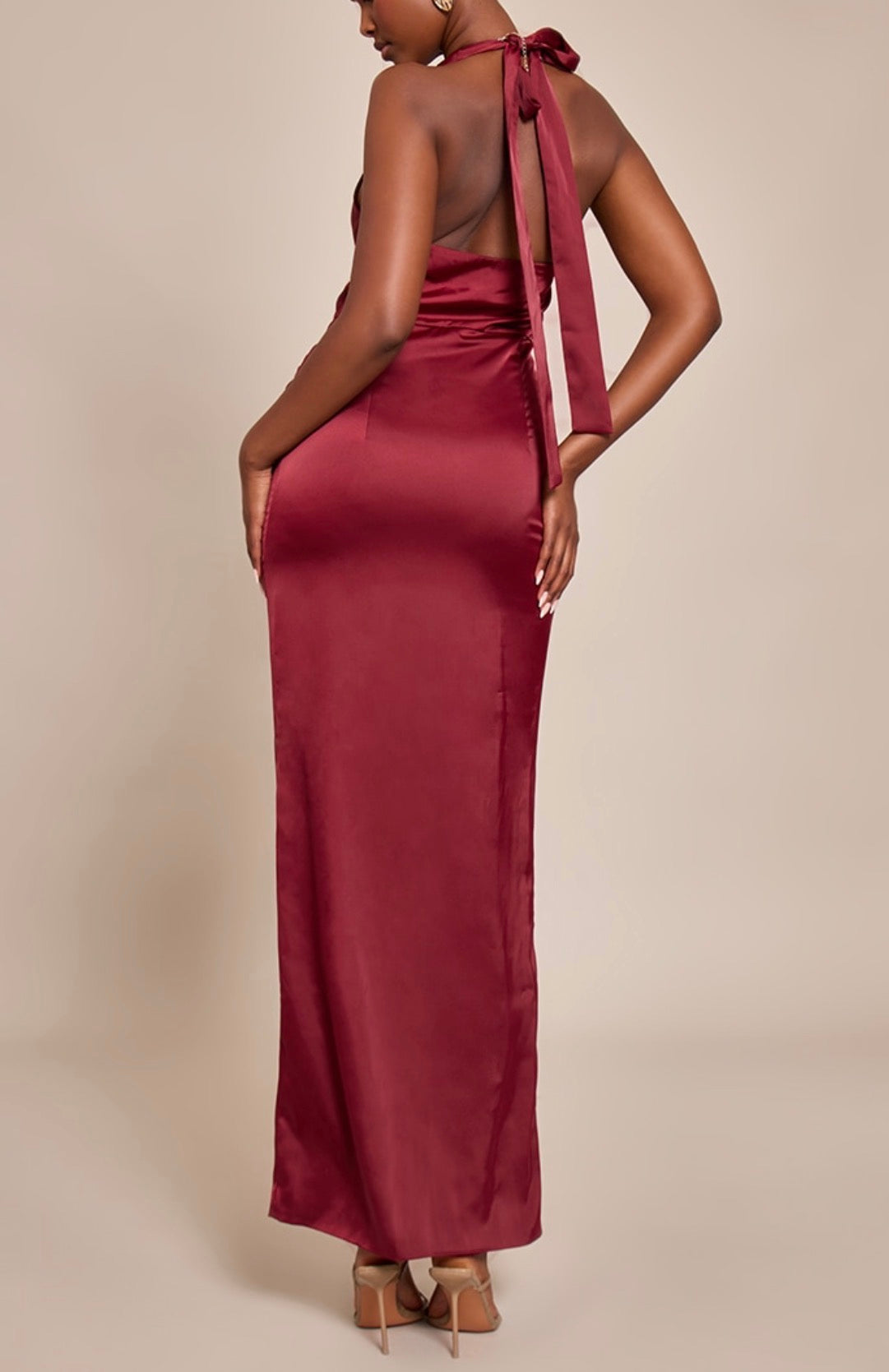 Vestido cor de vinho elegante