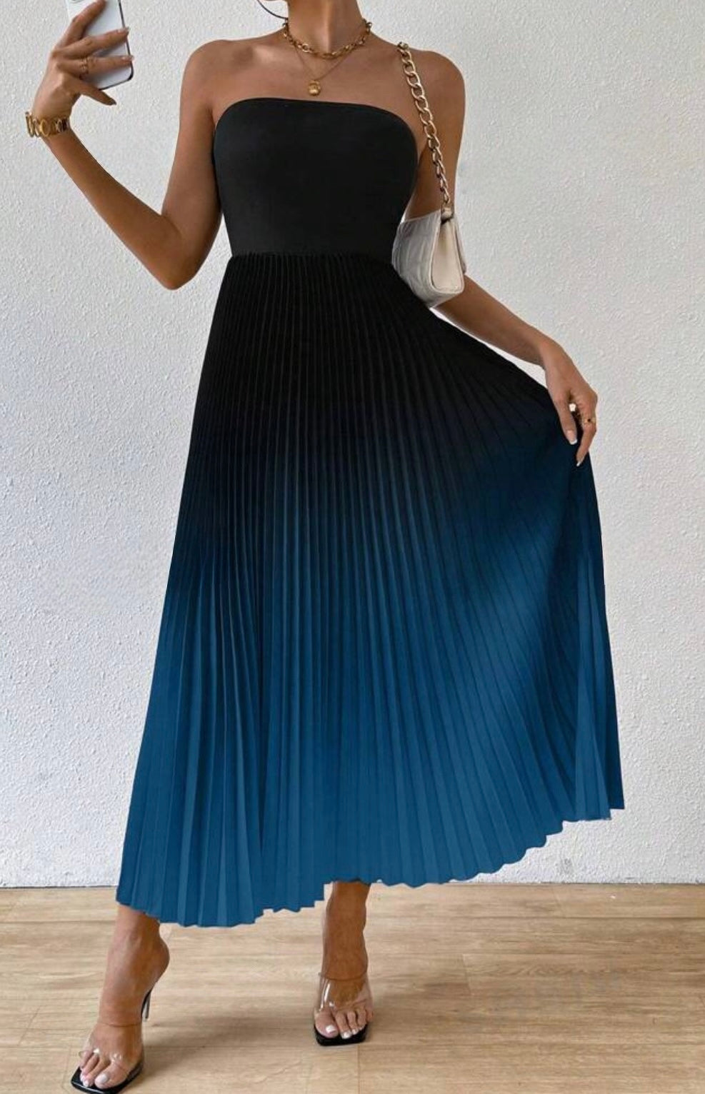 Vestido preto e azul