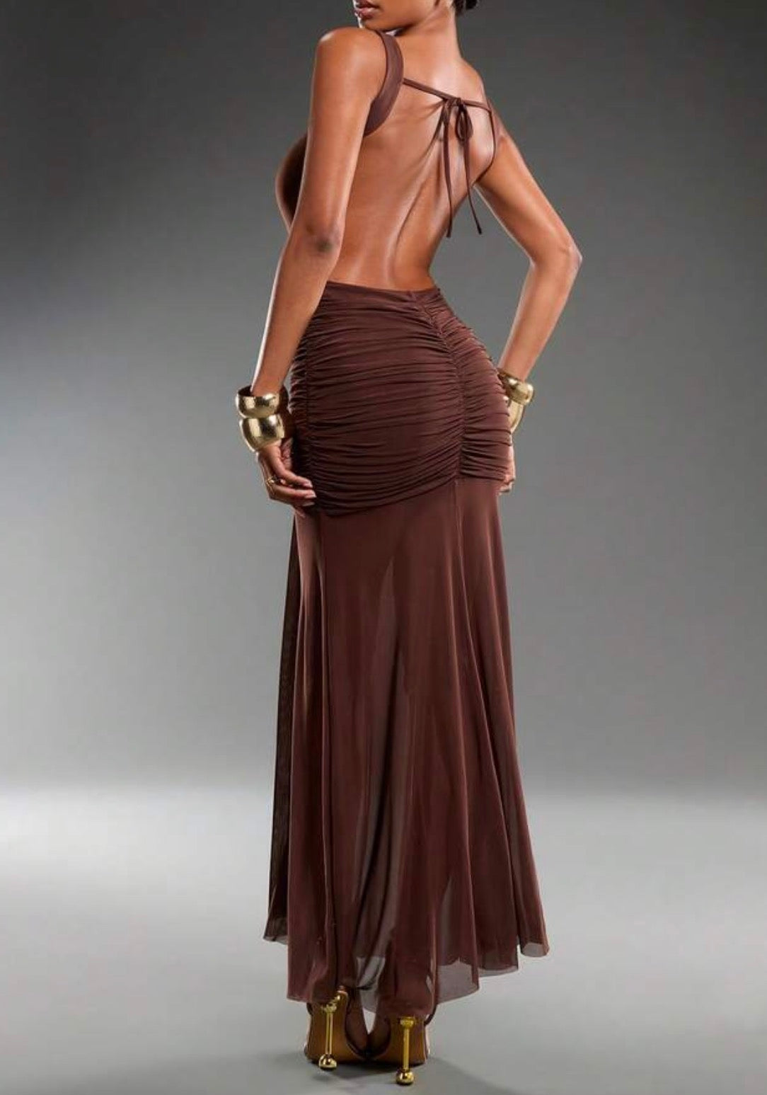 Vestido castanho