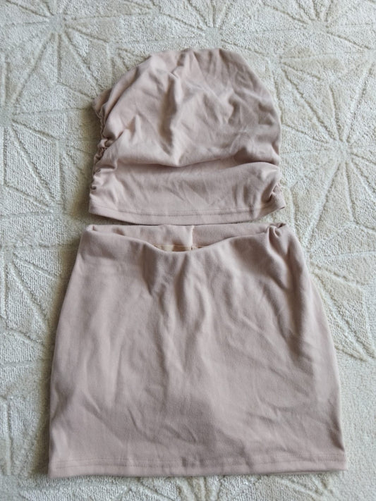 Conjunto bege