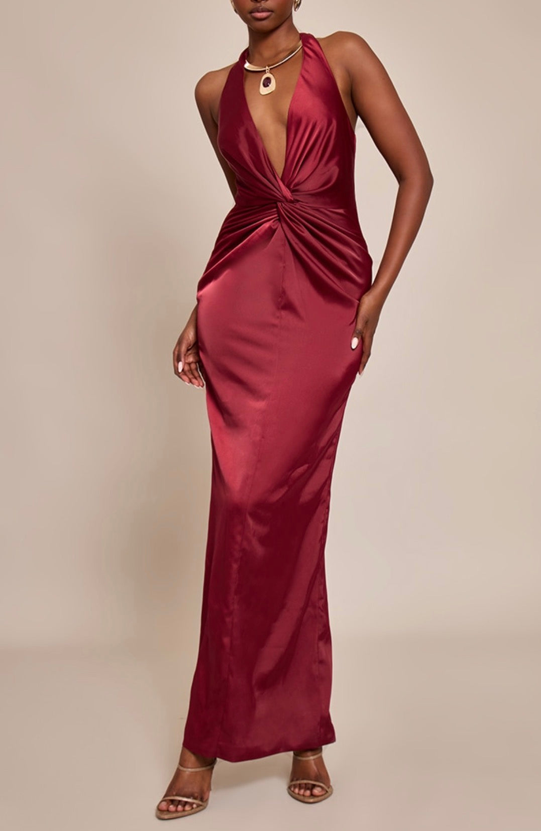 Vestido cor de vinho elegante