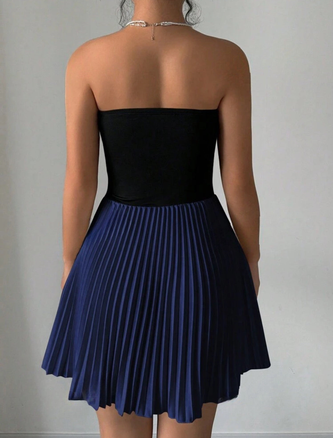 Vestido preto e azul