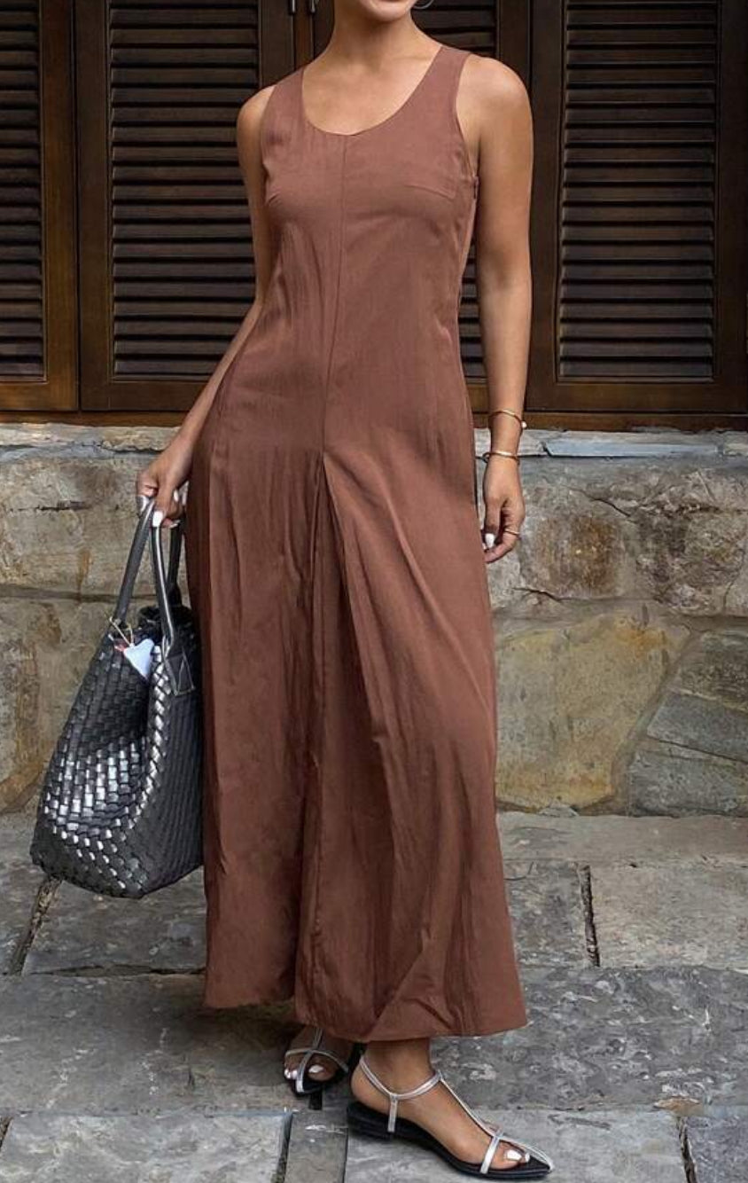 Vestido castanho