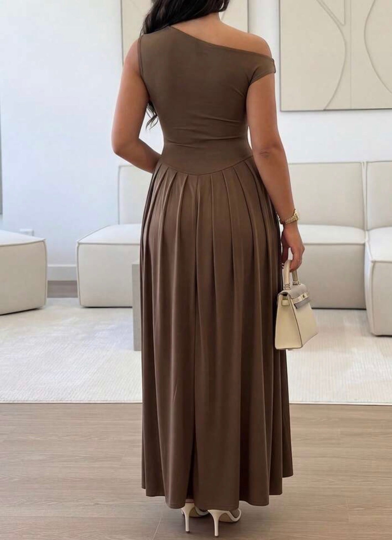 Vestido castanho