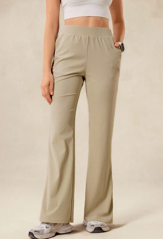 Calça desportiva caquí