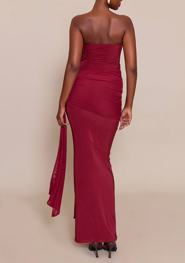 Vestido cor de vinho elegante