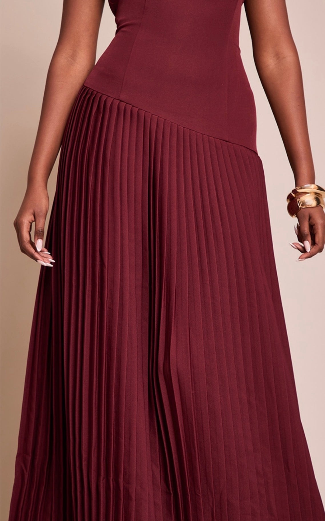 Vestido cor de vinho elegante