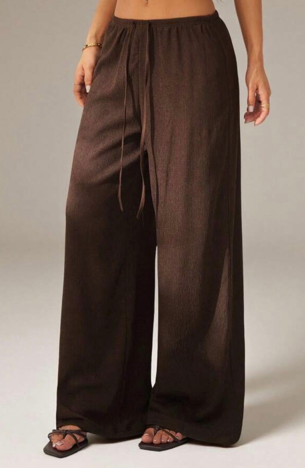 Calça castanha