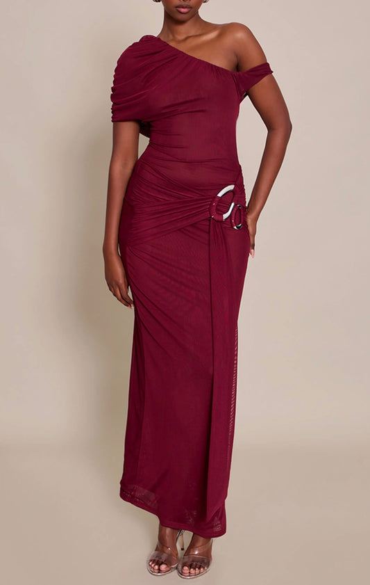 Vestido bordó