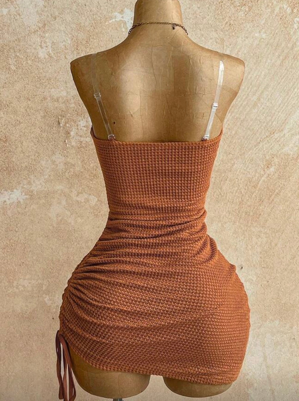 Vestido castanho